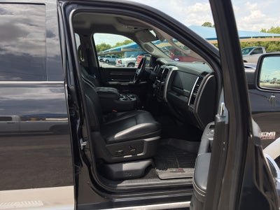 2018 RAM 1500 Laramie Crew Cab 4x4 5'7' Box