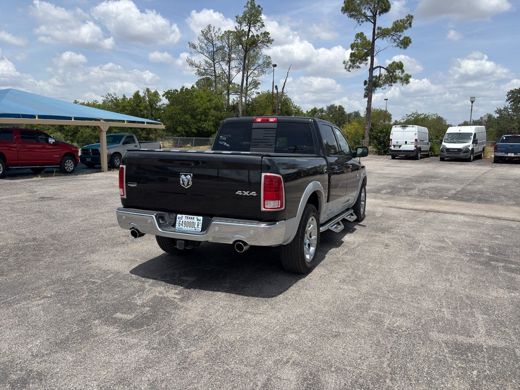 2018 RAM 1500 Laramie Crew Cab 4x4 5'7' Box