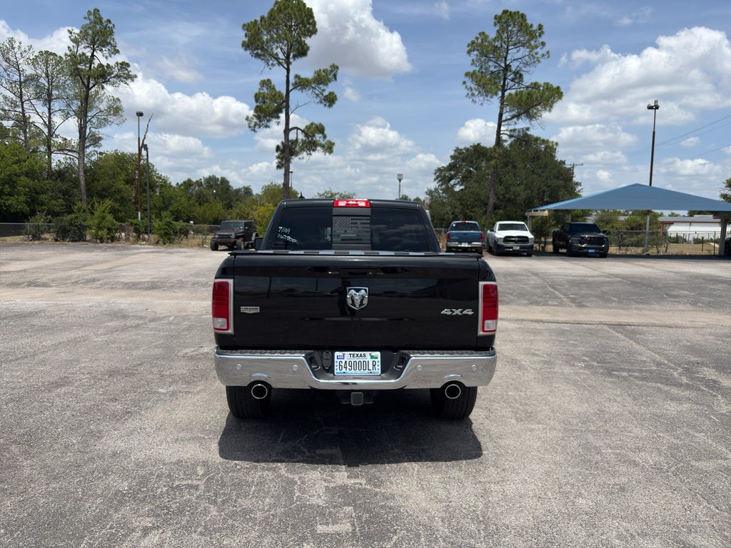 2018 RAM 1500 Laramie Crew Cab 4x4 5'7' Box
