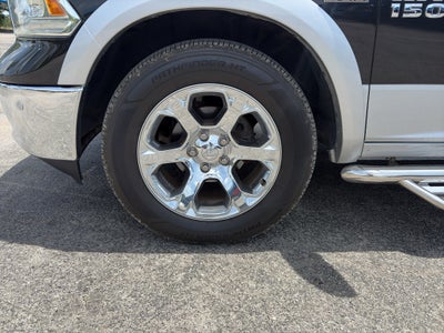 2018 RAM 1500 Laramie Crew Cab 4x4 5'7' Box