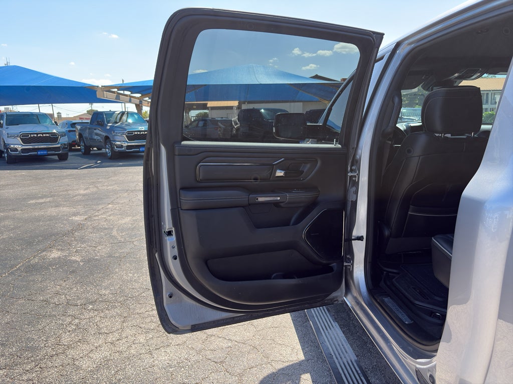 2022 RAM 1500 Limited Crew Cab 4x4 5'7' Box
