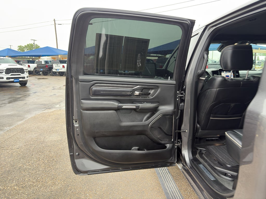 2022 RAM 1500 Limited Crew Cab 4x4 5'7' Box