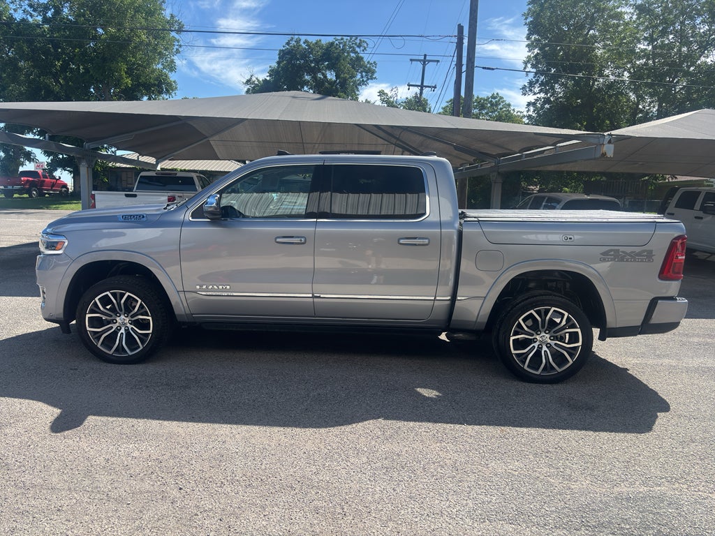 2025 RAM 1500 Tungsten Crew Cab 4x4 5'7' Box