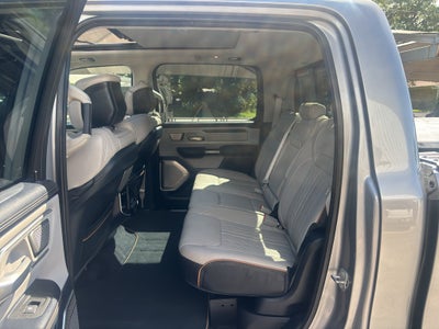 2025 RAM 1500 Tungsten Crew Cab 4x4 5'7' Box