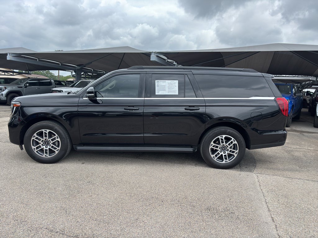 2025 Ford Expedition Active MAX