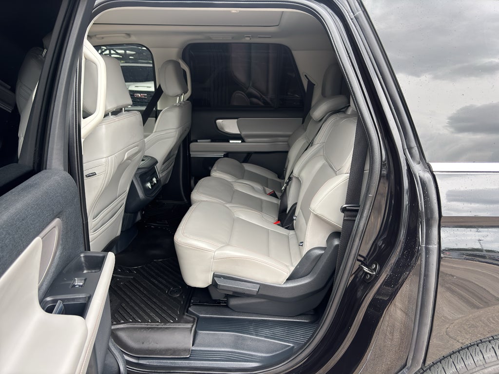 2025 Ford Expedition Active MAX
