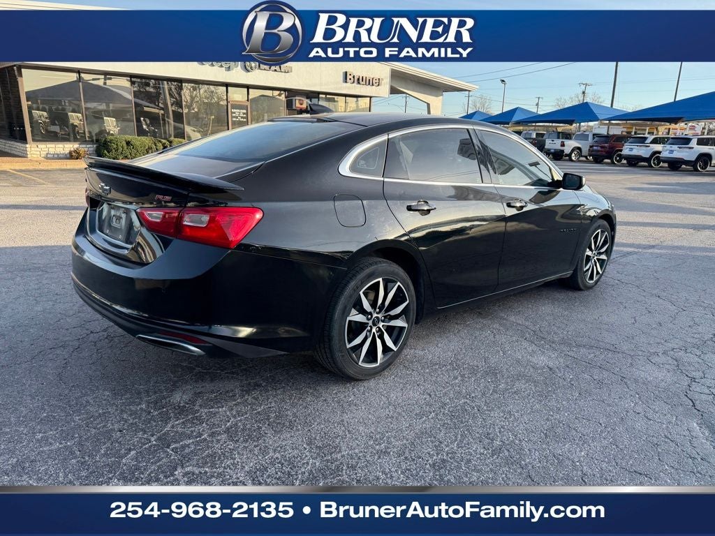 2021 Chevrolet Malibu FWD RS