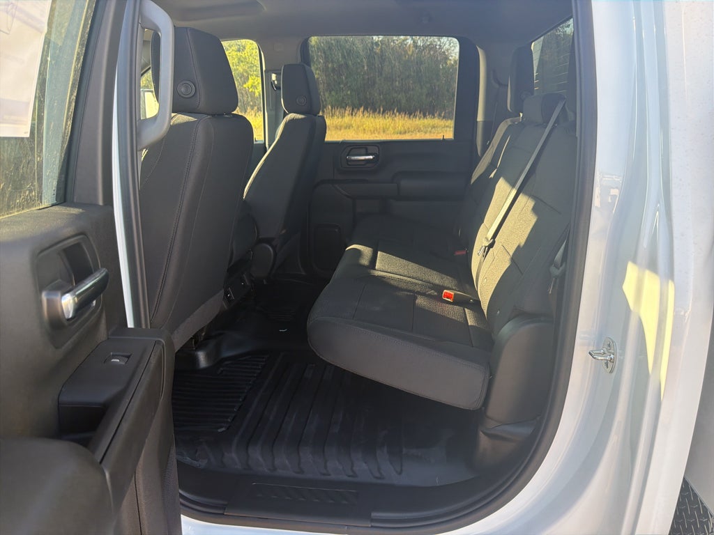 2026 Chevrolet Silverado 2500 HD Crew Cab, Long Bed, WT, RWD