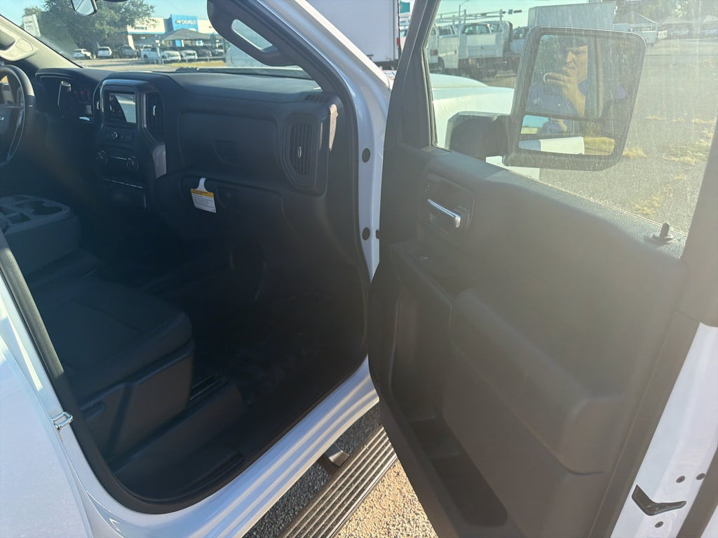 2026 Chevrolet Silverado 2500 HD Crew Cab, Long Bed, WT, RWD