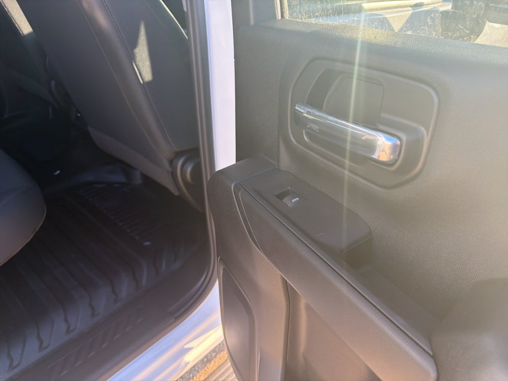 2026 Chevrolet Silverado 2500 HD Crew Cab, Long Bed, WT, RWD