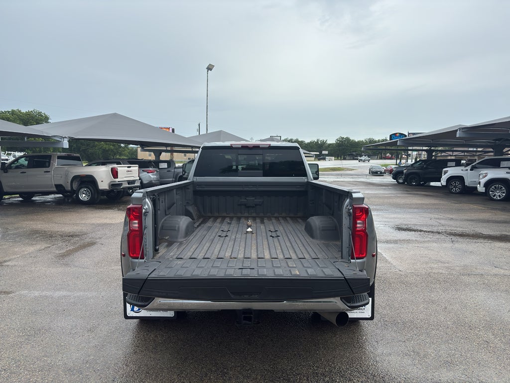 2025 Chevrolet Silverado 3500HD 4WD Crew Cab Long Bed LT