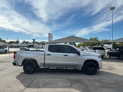 2022 Chevrolet Silverado 1500 4WD Crew Cab Short Bed RST