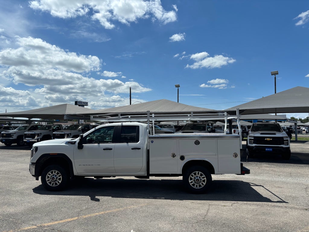 2026 GMC Sierra 2500 HD Double Cab, Long Bed, Pro, RWD