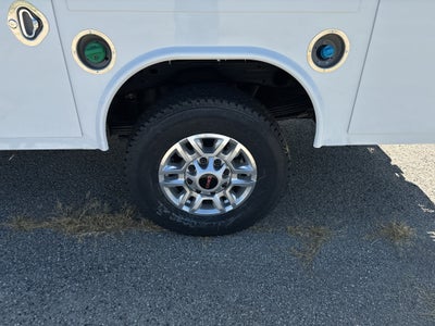 2026 GMC Sierra 2500 HD Crew Cab, Long Bed, Pro, 4WD