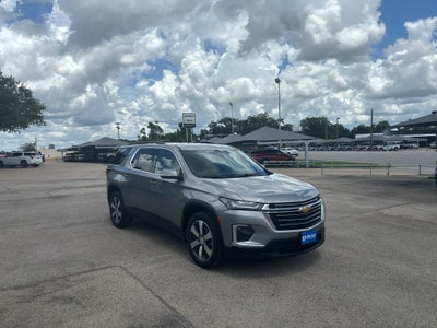 2023 Chevrolet Traverse FWD LT Leather
