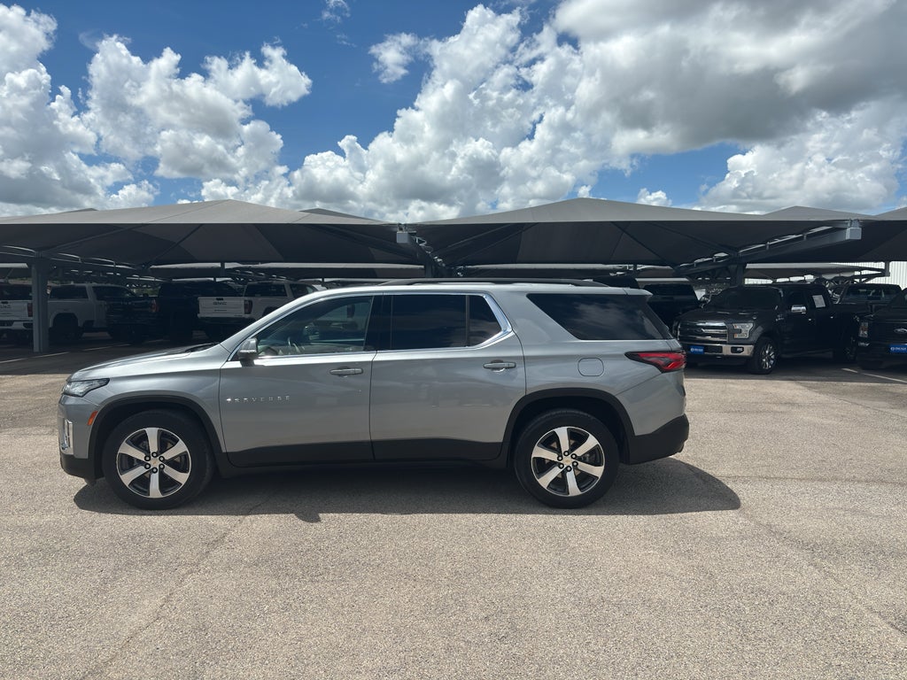 2023 Chevrolet Traverse FWD LT Leather