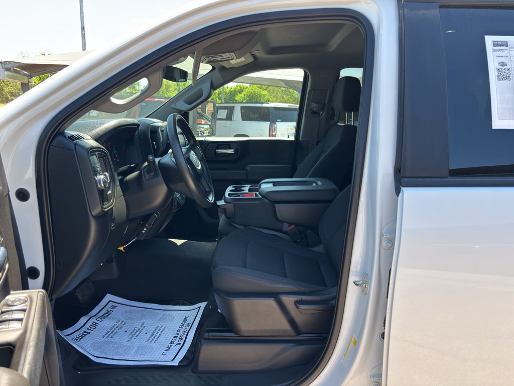 2024 GMC Sierra 2500HD 2WD Crew Cab Standard Bed Pro