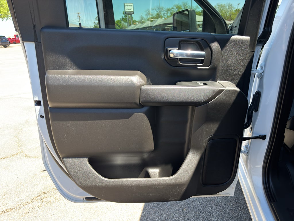 2024 GMC Sierra 2500HD 2WD Crew Cab Standard Bed Pro