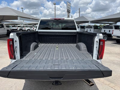 2024 GMC Sierra 2500HD 4WD Crew Cab Standard Bed Denali