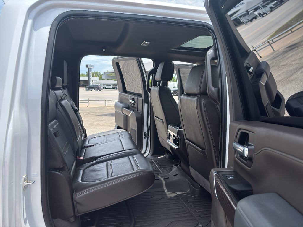 2022 GMC Sierra 2500HD 4WD Crew Cab Standard Bed Denali