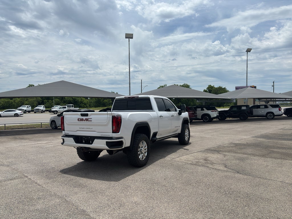 2022 GMC Sierra 2500HD 4WD Crew Cab Standard Bed Denali