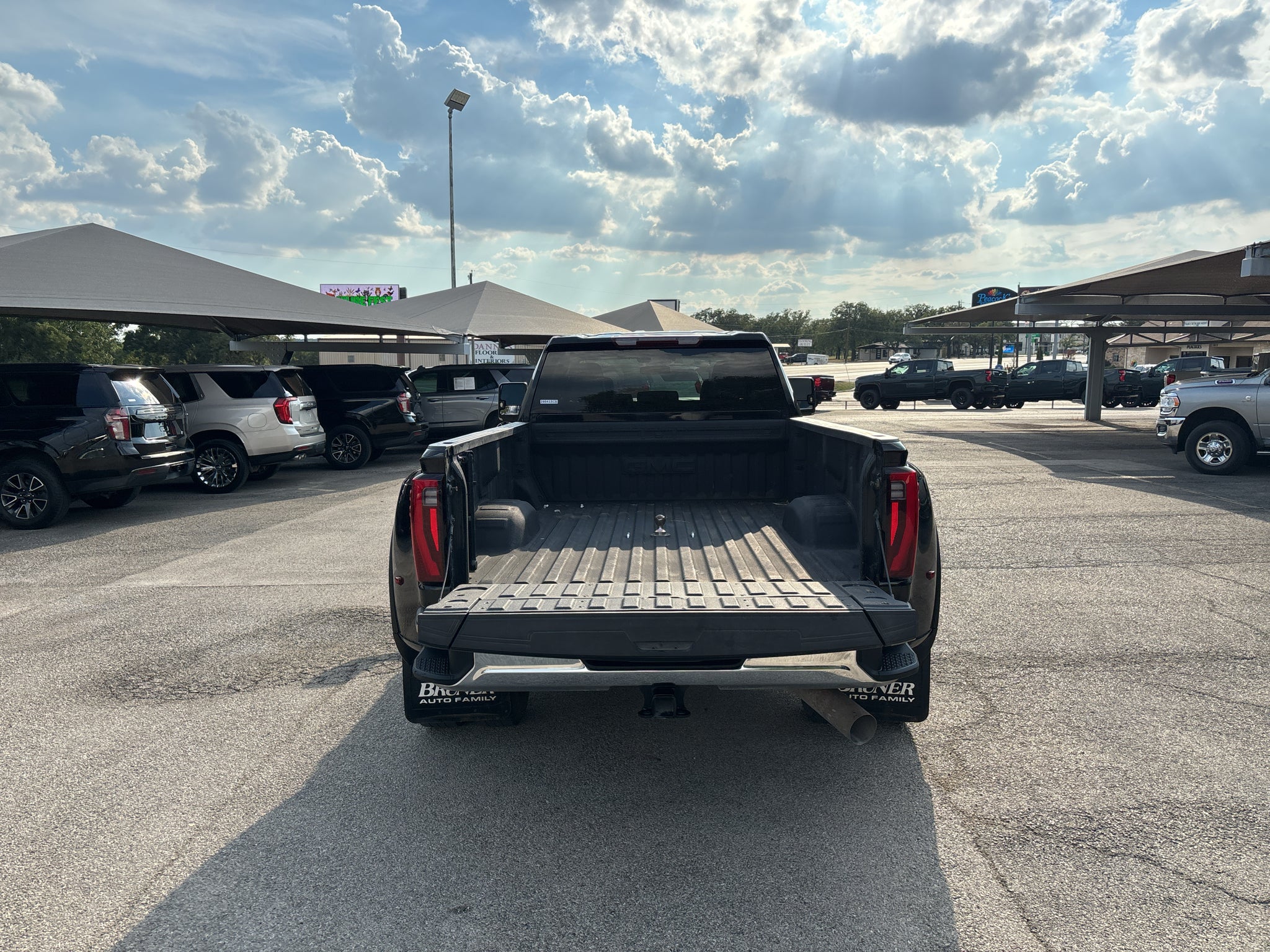 2024 GMC Sierra 3500HD 4WD Crew Cab Long Bed SLT
