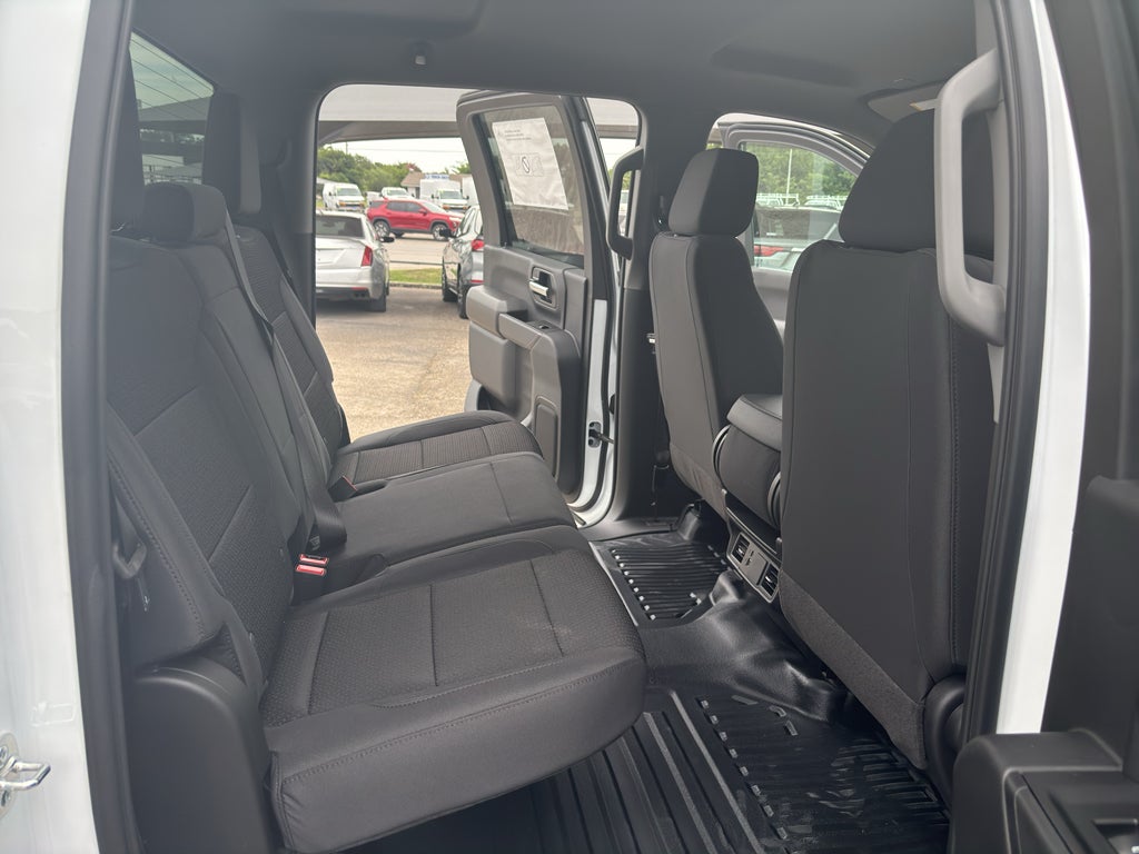 2026 GMC Sierra 2500 HD Crew Cab, Long Bed, Pro, RWD