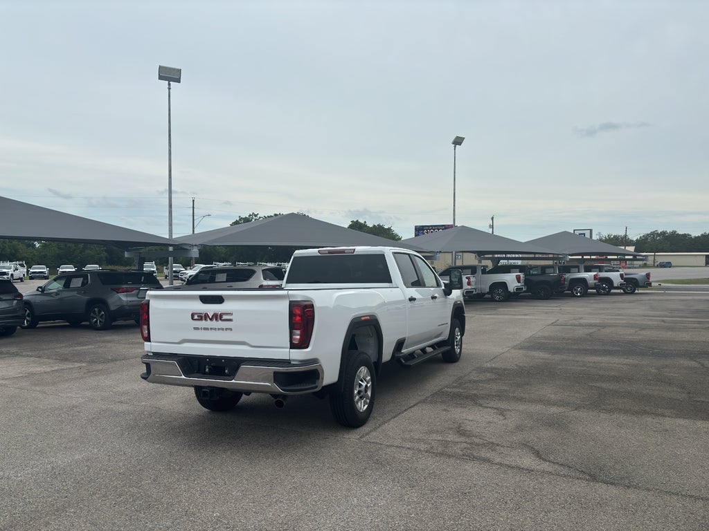 2026 GMC Sierra 2500 HD Crew Cab, Long Bed, Pro, RWD