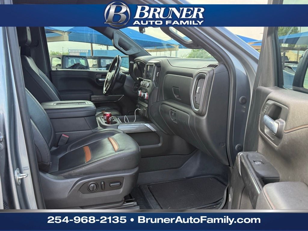 2021 GMC Sierra 1500 4WD Crew Cab Short Box AT4