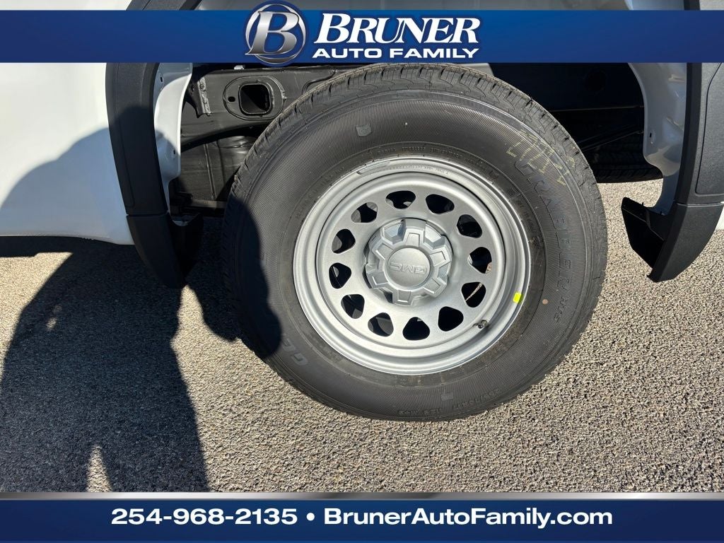 2026 GMC Sierra 1500 Double Cab, Standard Bed, Pro, RWD