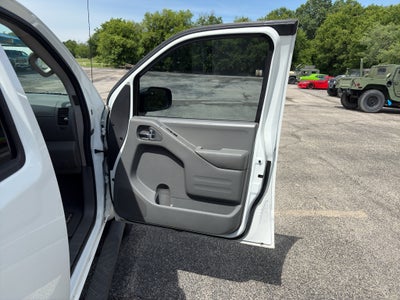 2021 Nissan Frontier Crew Cab SV 4x2