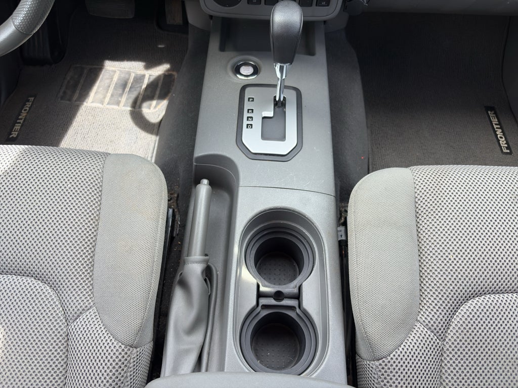 2021 Nissan Frontier Crew Cab SV 4x2