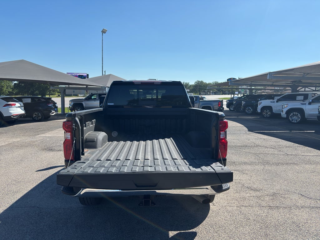 2023 Chevrolet Silverado 2500HD 4WD Crew Cab Standard Bed LT