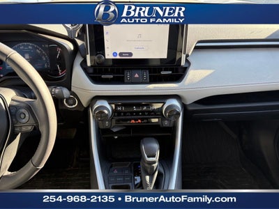 2025 Toyota RAV4 XLE Premium