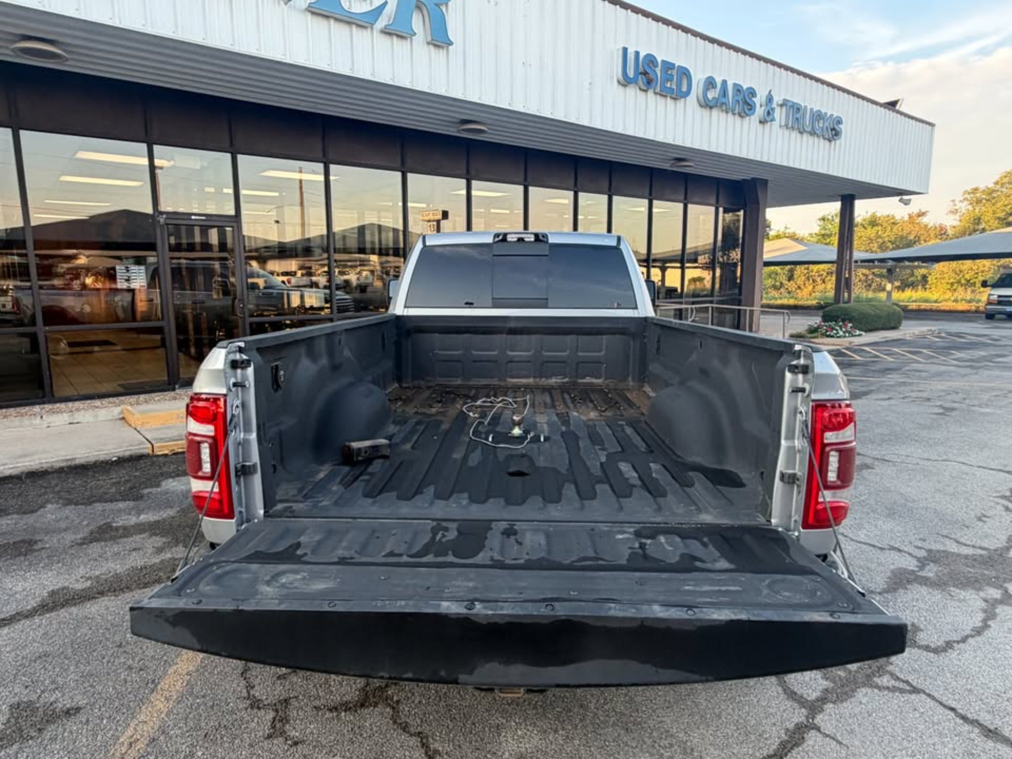 2023 RAM 3500 Limited Longhorn Crew Cab 4x4 8' Box
