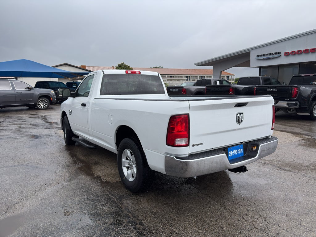 2021 RAM 1500 Classic Tradesman Regular Cab 4x2 8' Box
