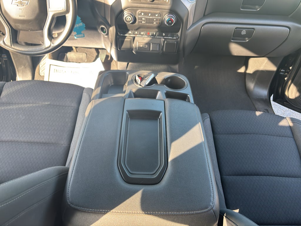 2022 Chevrolet Silverado 1500 4WD Crew Cab Short Bed Custom Trail Boss