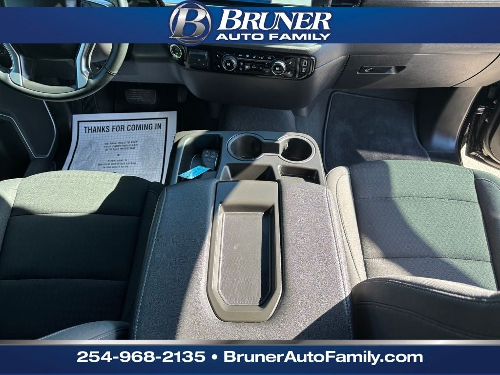 2024 Chevrolet Silverado 1500 4WD Crew Cab Short Bed LT