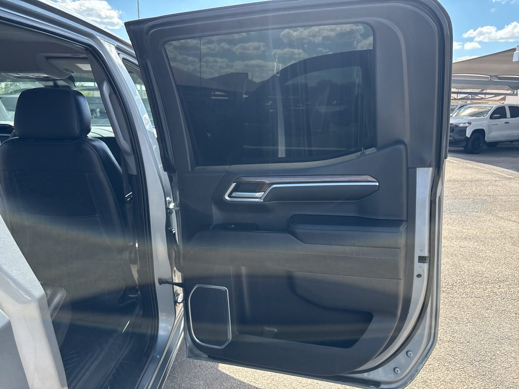 2023 Chevrolet Silverado 1500 4WD Crew Cab Short Bed RST