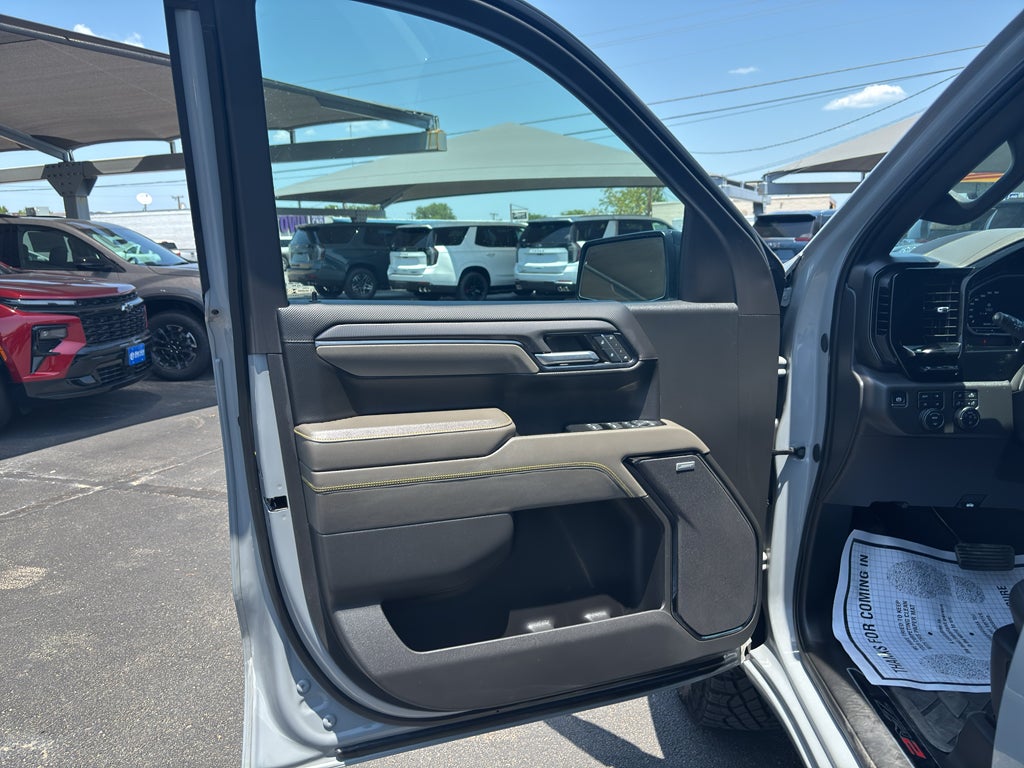 2024 Chevrolet Silverado ZR2