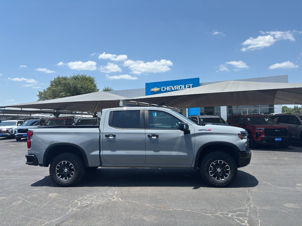 2024 Chevrolet Silverado ZR2