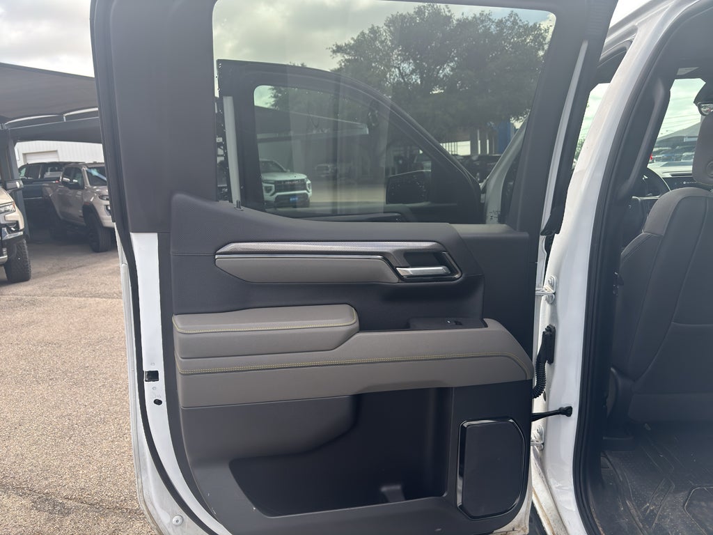 2025 Chevrolet Silverado 1500 4WD Crew Cab Short Bed ZR2