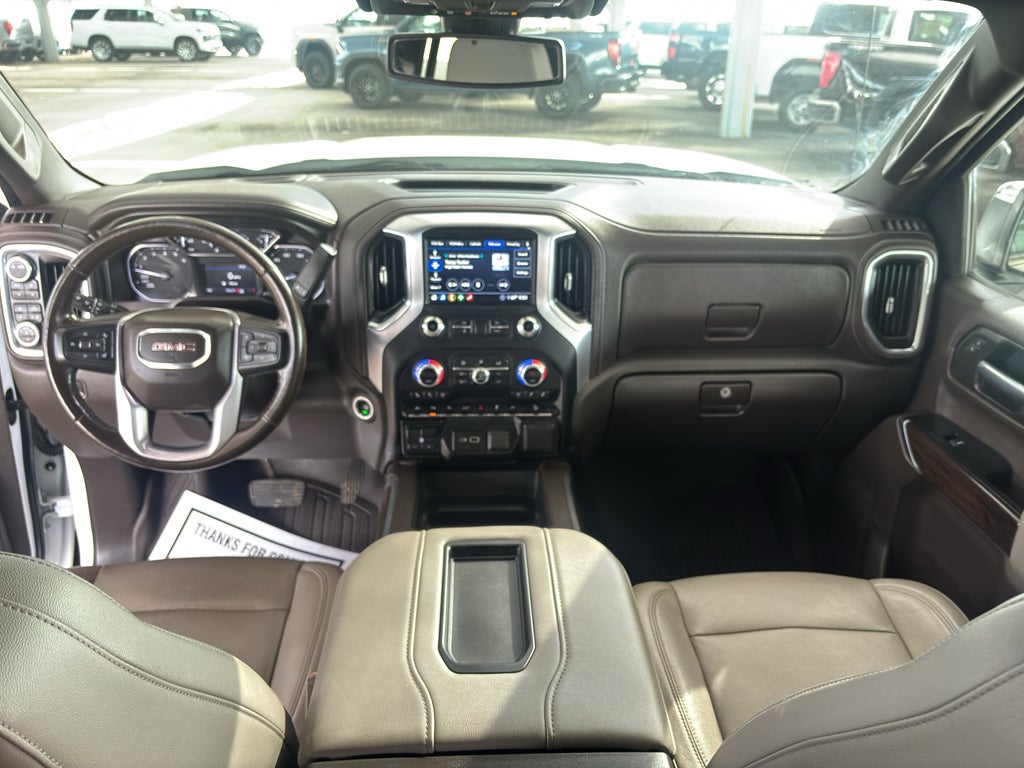 2020 GMC Sierra 1500 4WD Crew Cab Short Box SLT