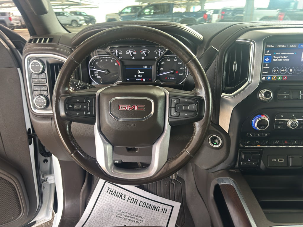 2020 GMC Sierra 1500 4WD Crew Cab Short Box SLT