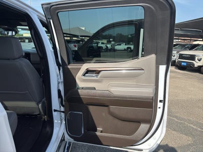 2024 GMC Sierra 1500 4WD Crew Cab Short Box SLT