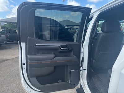 2025 GMC Sierra 1500 4WD Crew Cab Short Box AT4