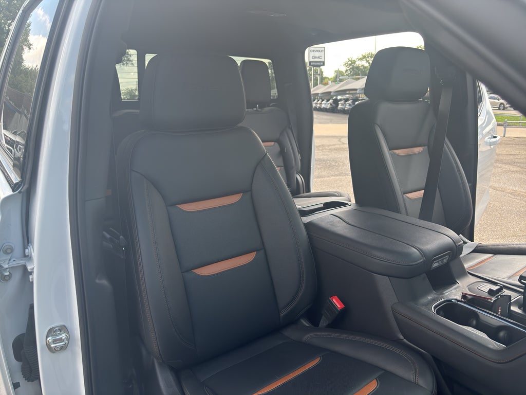 2025 GMC Sierra 1500 4WD Crew Cab Short Box AT4