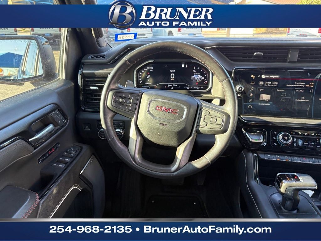 2023 GMC Sierra 1500 4WD Crew Cab Short Box AT4X