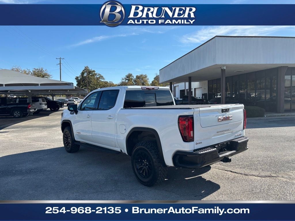 2023 GMC Sierra 1500 4WD Crew Cab Short Box AT4X