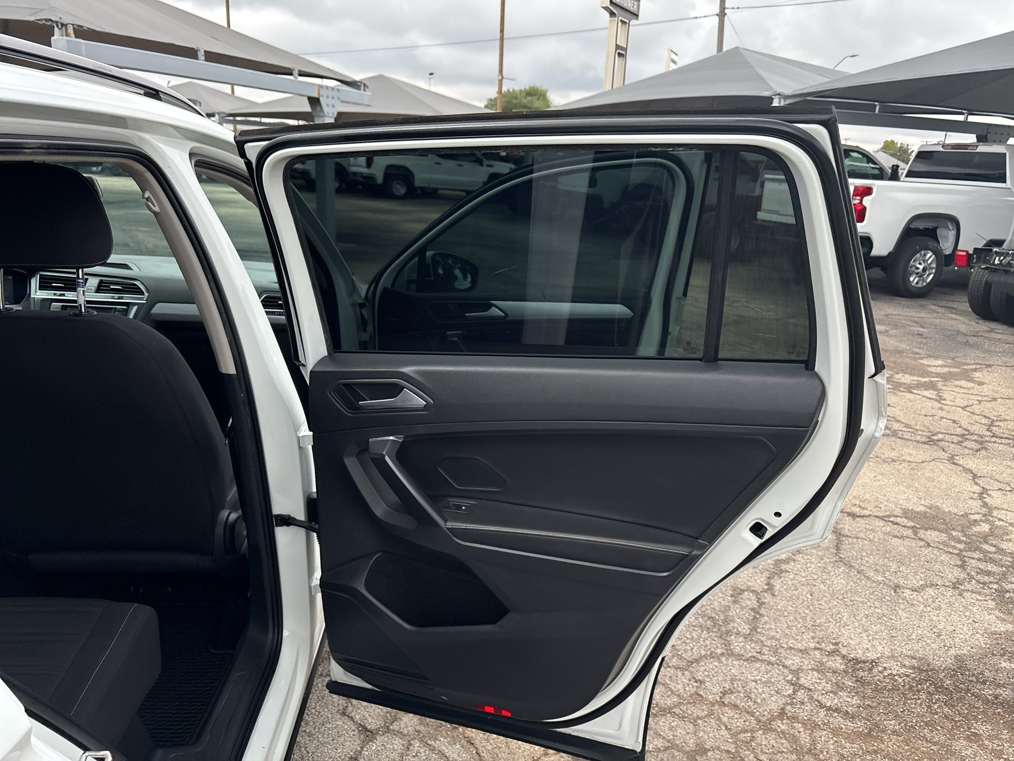 2022 Volkswagen Tiguan S